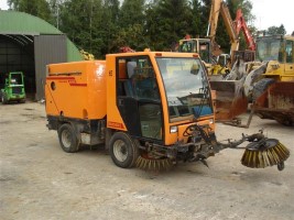 Bucher CITY CAT 2000 