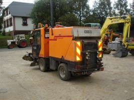 Bucher CITY CAT 2000 