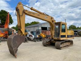 Cat 215 
