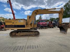 Cat 215 