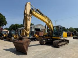 New Holland Kobelco E 215 C 