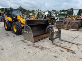 JCB TM 320 S T4F 