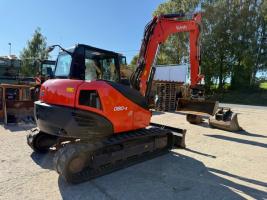 Kubota KX 080-4 mit Powertilt 