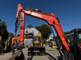 Kubota KX 080-4 mit Powertilt 