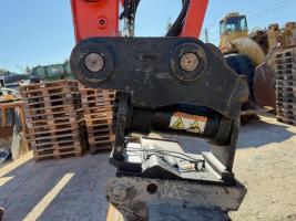 Kubota KX 080-4 mit Powertilt 