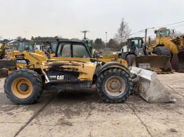 Cat&nbsp;TH 330 B&nbsp;