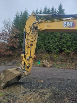 Cat&nbsp;326&nbsp;