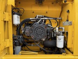 New Holland&nbsp;Kobelco E 215 B&nbsp;