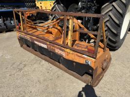New Holland&nbsp;TM 130&nbsp;