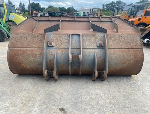 Doosan DL 420 - Pièces