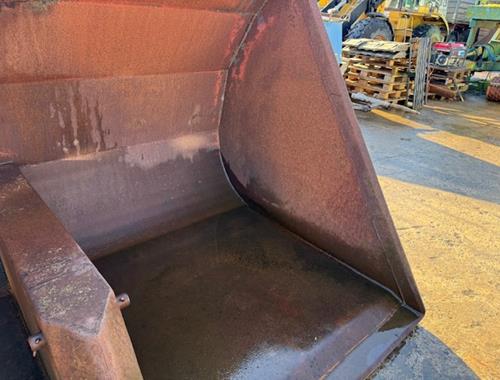 Godet à déversement Haute - Pièces