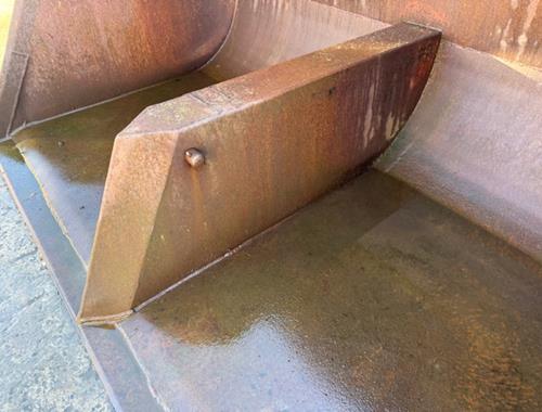 Godet à déversement Haute - Pièces