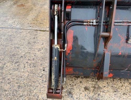 Schaeff SKL 863 - Parts