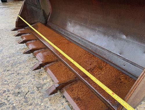 Schaeff SKL 863 - Parts