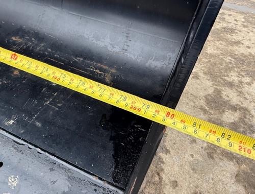 261-1353 - CAT 908 - Pièces