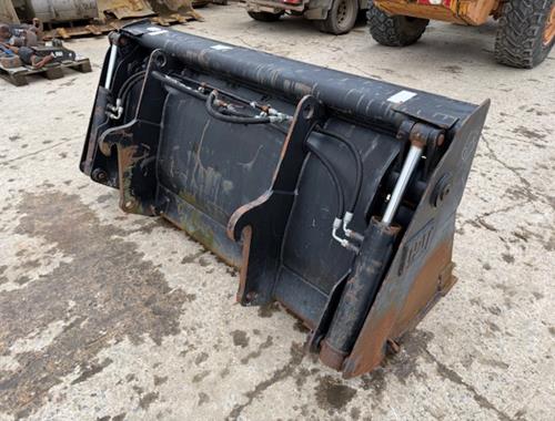 337-8940 - CAT 906 - Pièces