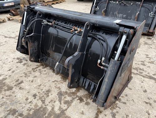 337-8940 - CAT 906 - Pièces