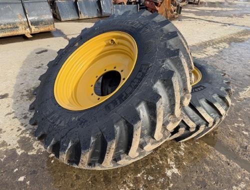 Michelin Power CL 440/80R28 - Nouveau