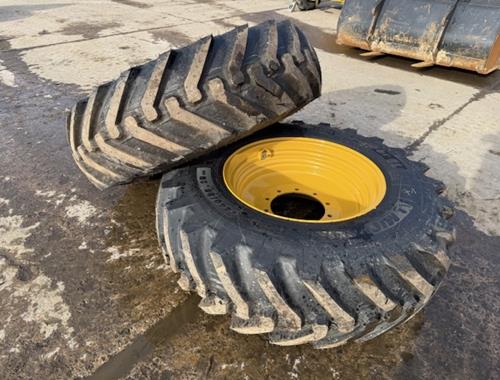 Michelin Power CL 440/80R28 - Nouveau