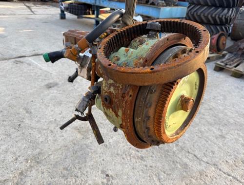 Clark C273.1 28 - REF 89 - Pièces