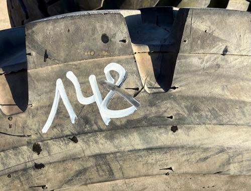 Continental Off Road HCS 365/85R20 - Ref 148