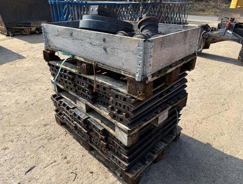 Bodenpaltten - CAT 318-320-323-324-326 - 800 mm - Ref 163