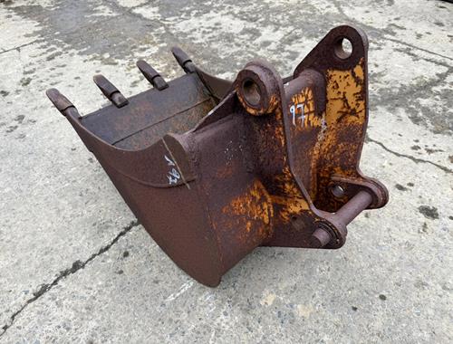 Case 580 - 600 mm - Ref 197