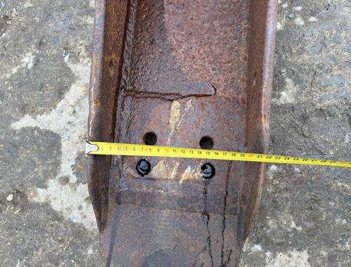 Case 580 - 220 mm - Ref 198