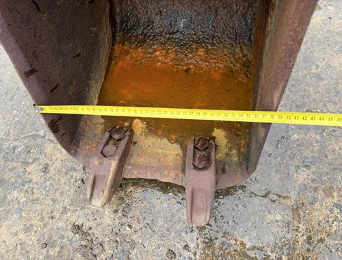 Case 580 - 400 mm - Ref 204