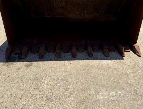 O&K L 45 - Bucket - 4.2m³ - Ref 208