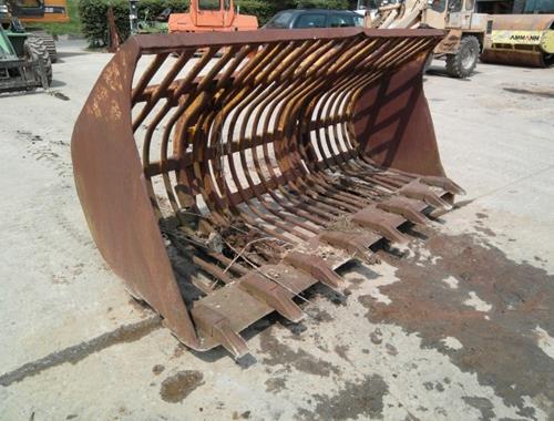 Sieve Bucket Volvo - Parts